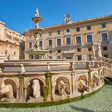 B&B Angolo83 Palermo Centro エクステリア 写真