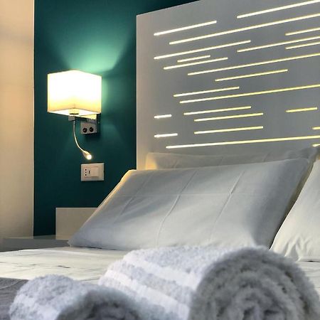 B&B Angolo83 Palermo Centro エクステリア 写真
