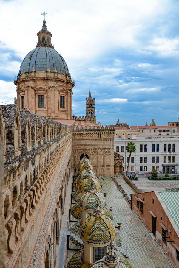 B&B Angolo83 Palermo Centro エクステリア 写真