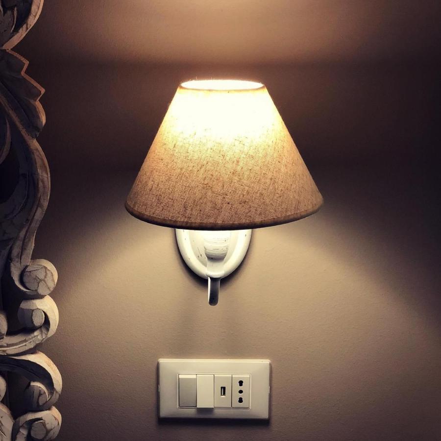 B&B Angolo83 Palermo Centro エクステリア 写真
