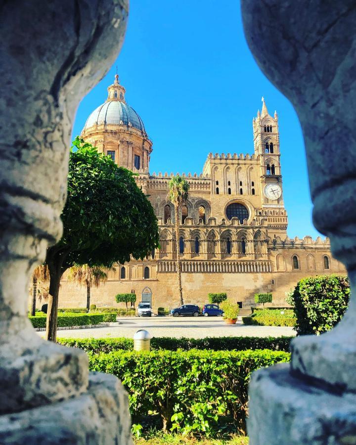 B&B Angolo83 Palermo Centro エクステリア 写真