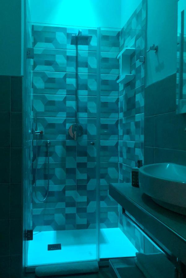 B&B Angolo83 Palermo Centro エクステリア 写真