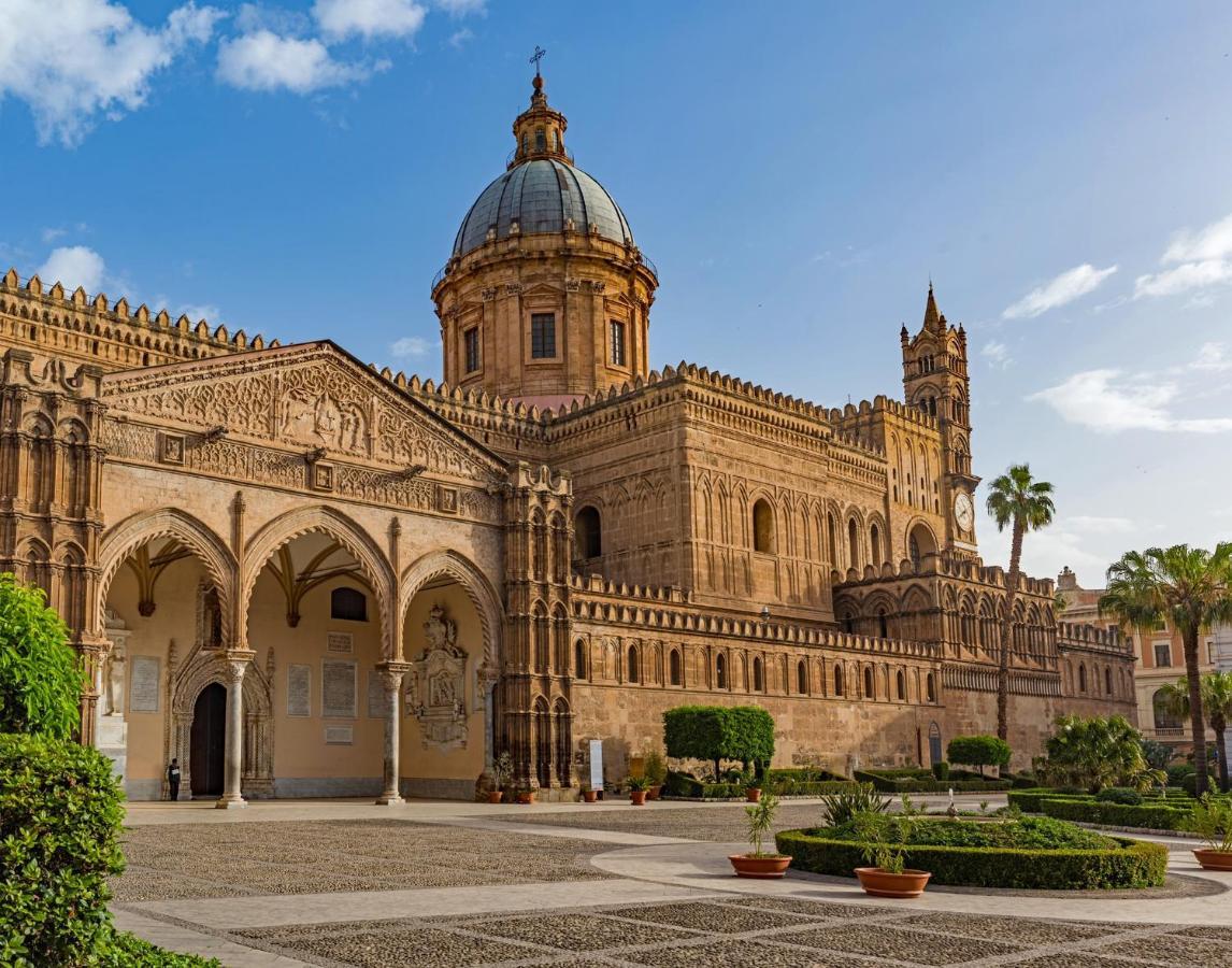 B&B Angolo83 Palermo Centro エクステリア 写真