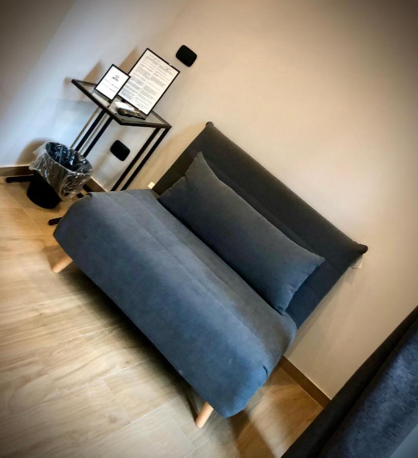 B&B Angolo83 Palermo Centro エクステリア 写真