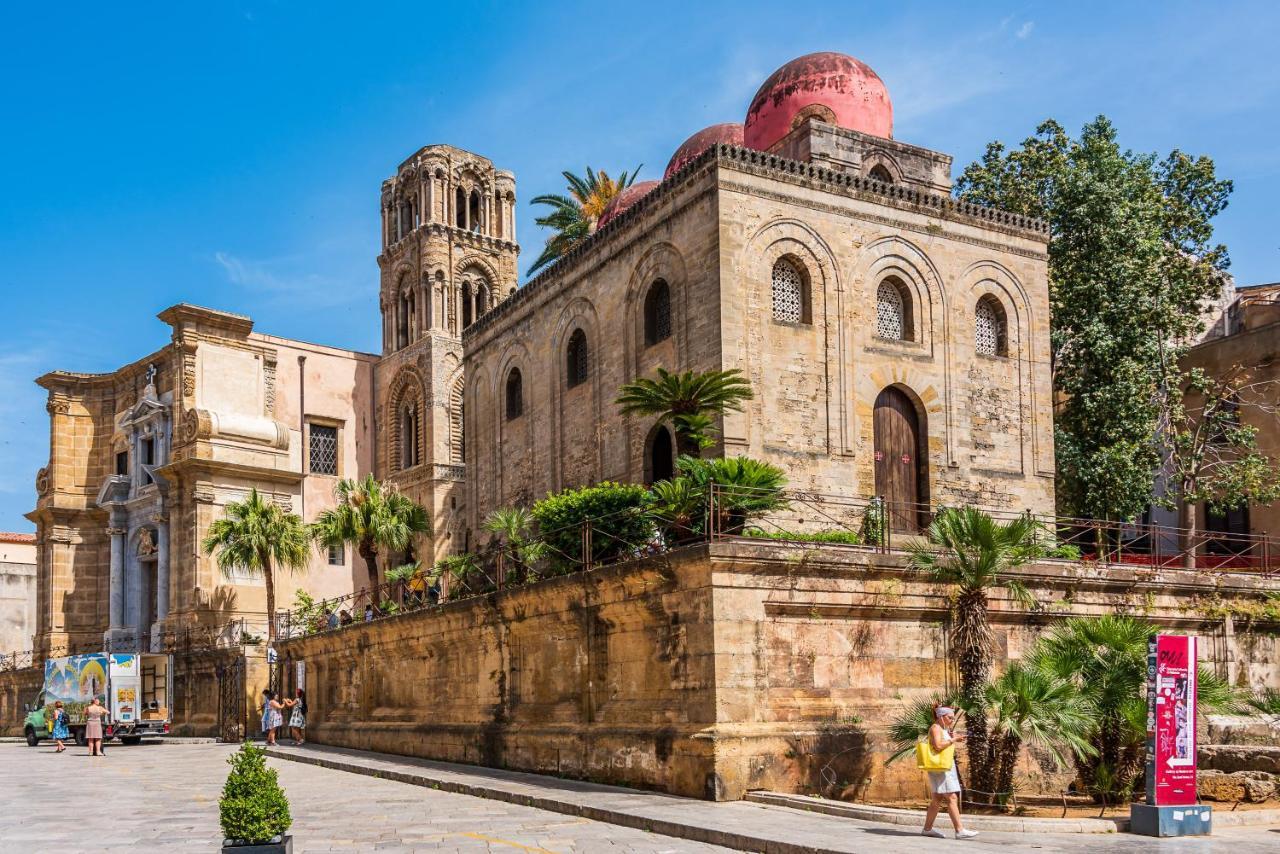 B&B Angolo83 Palermo Centro エクステリア 写真