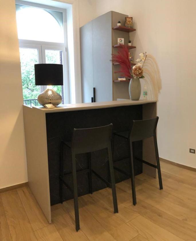 B&B Angolo83 Palermo Centro エクステリア 写真